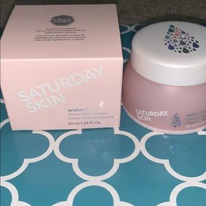 Saturday Skin waterfall glacier water cream